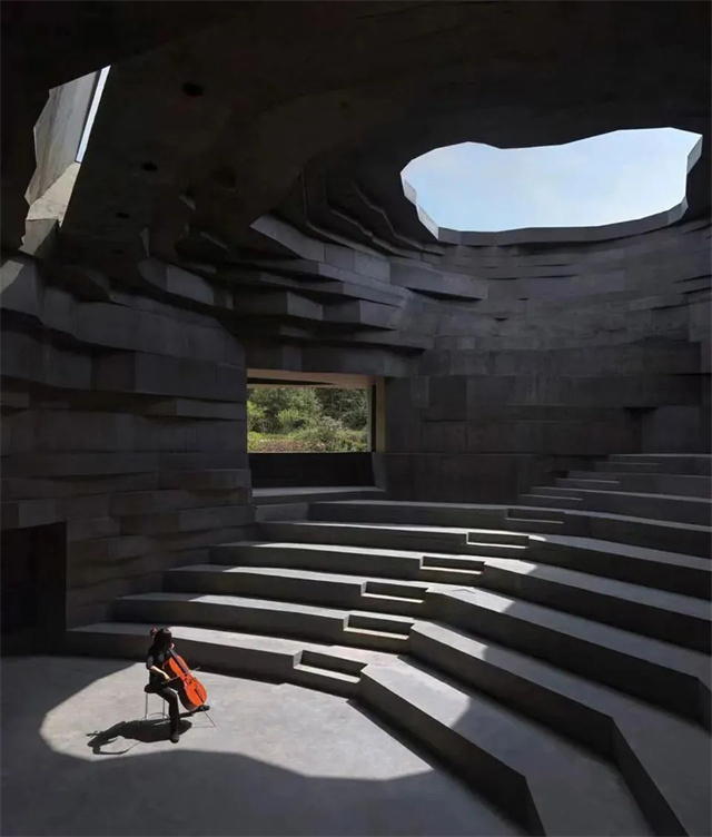 展館設計中，如何營造空間的美感呢？