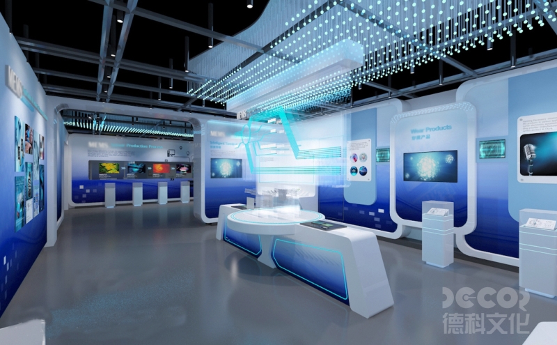 如何利用展覽館設計來展示自然科學和環境保護的重要性？